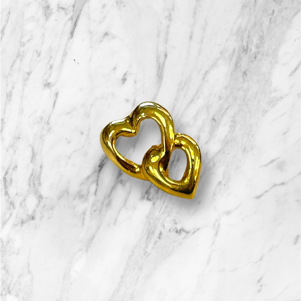 Gold Tone Intertwined Heart Tack Pin